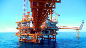 BW-31-Oct-shutterstock_592325510-770×433